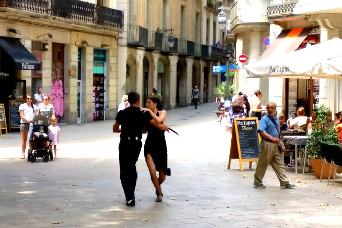 Barcelona Highlights with a Local Friend - Barcelona Cathedral and the Las Ramblas marker: quick hits with context