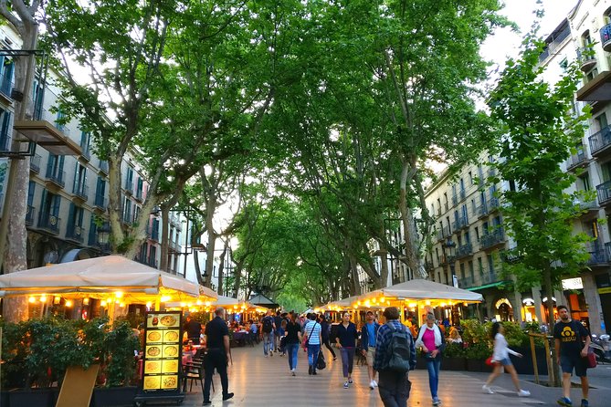 Barcelona Highlights with a Local Friend - Parc de la Ciutadella: center-city park time with landmarks