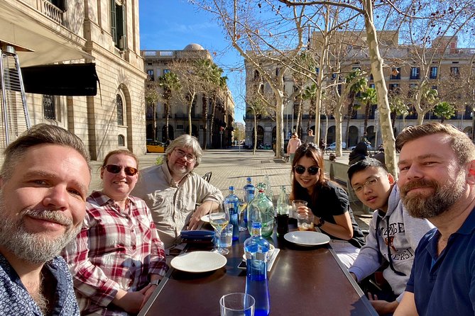 Barcelona Historic Walking Tour and Food Experience - Churches, Palaces, and Backstreets on Foot