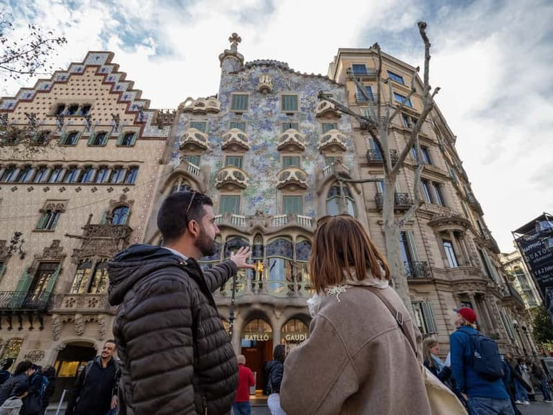 Barcelona in 1 Day: Sagrada Familia, Park Guell, Mila, tapas - Price, tickets, and whether this is good value at $234