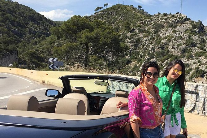 Barcelona in a Convertible - Private Guided Tour - Price and value: $38 can be a lot when you’re a small group