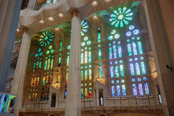 Barcelona In a Day Sagrada, Park Guell, Old Town & Cable Car - Passeig de Gràcia and the Gaudí façade moments