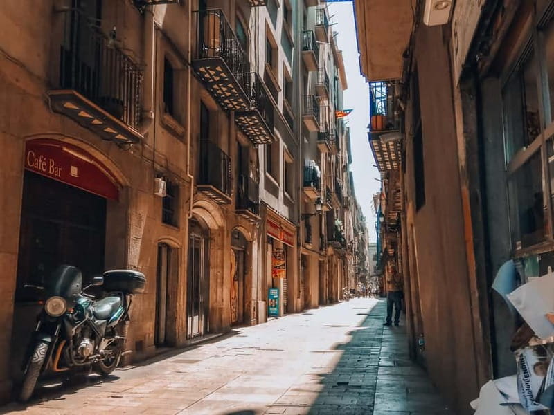 Barcelona: Introduction to the Gothic Quarter Walking Tour - Key things I’d mark as worth it