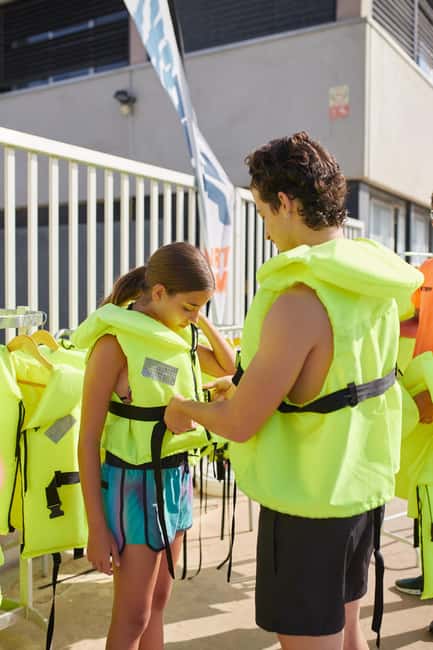 Barcelona: Jet ski rental without a license - Jetski Premià Logistics: Start Options, Drop-Off, and Getting Your Bearings
