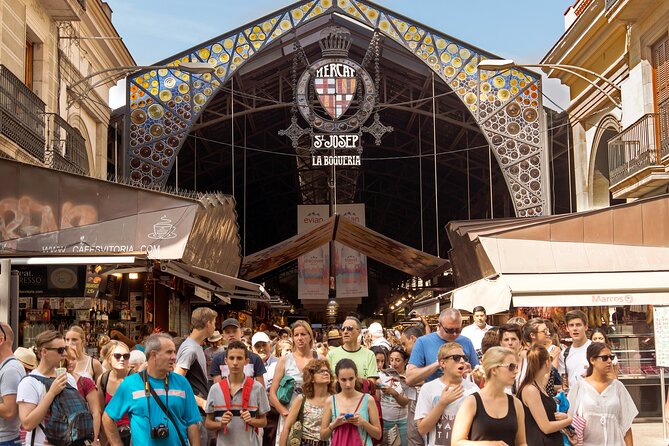 Barcelona Las Ramblas: City Walk with Audio Guide on your Phone - A smart add-on: La Boqueria for market energy