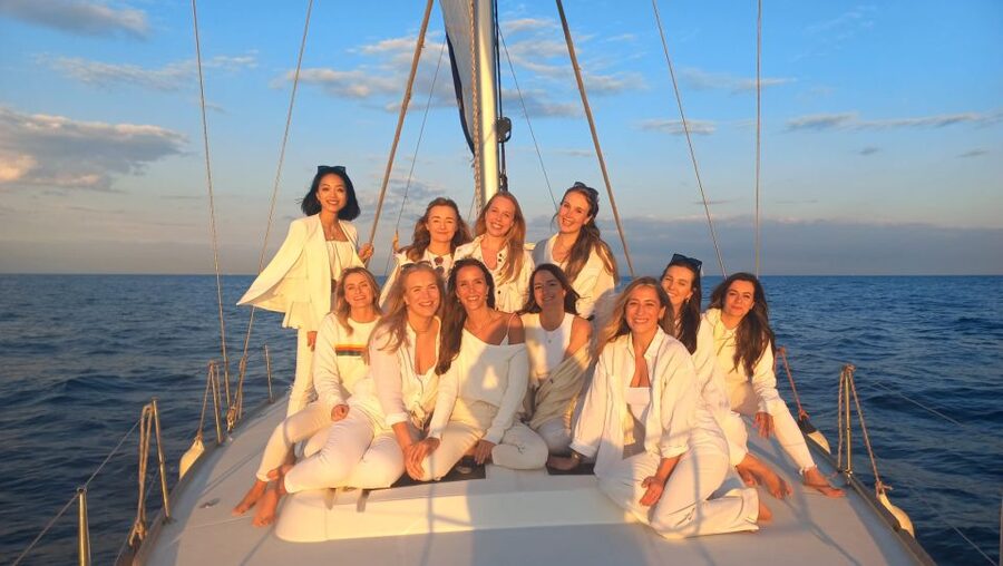 Barcelona: Luxury Private Sunset Yacht Cruise - The golden hour route: skyline views you can’t replicate from land