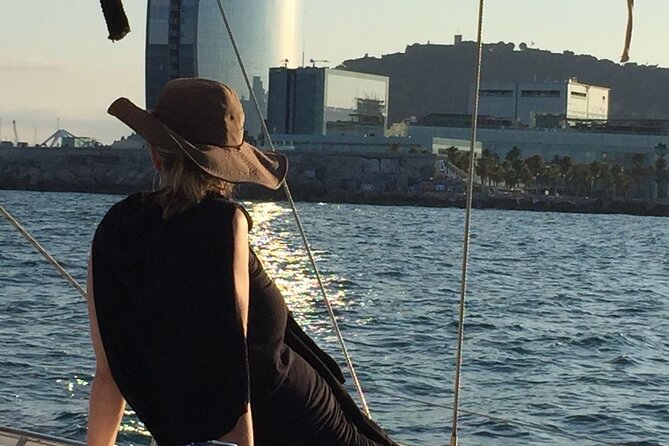 Barcelona: Mediterranean Sailing Experience with Open Bar - Drinks and snacks on board: what’s included and how it affects the experience