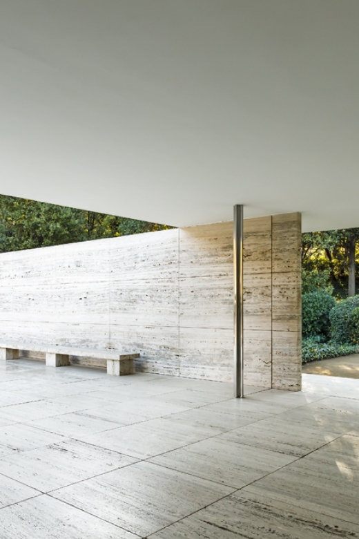 Barcelona: Mies van der Rohe Pavilion Ticket and Audio Guide - Practical Tips: Rules, Timing, and Artistic Interventions