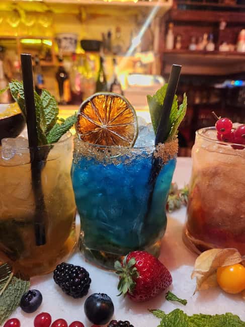 Barcelona: Mojito Tasting Experience & Tapas with Mixologist - The 2-Hour Flow: Four Mojitos and a Real Cocktail Lesson