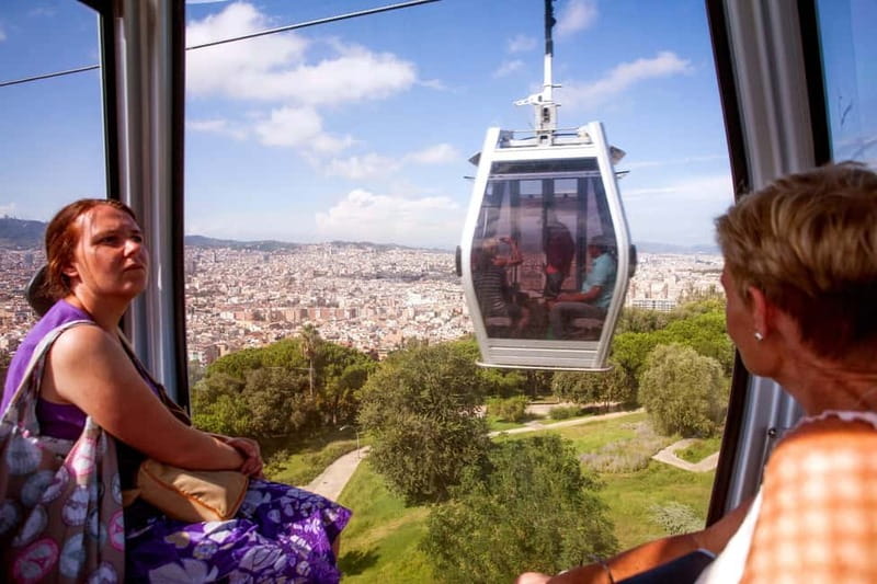 Barcelona: Montjuïc Cable Car Roundtrip Ticket - Timing for Best Light: Hours by Season and Sunset Planning