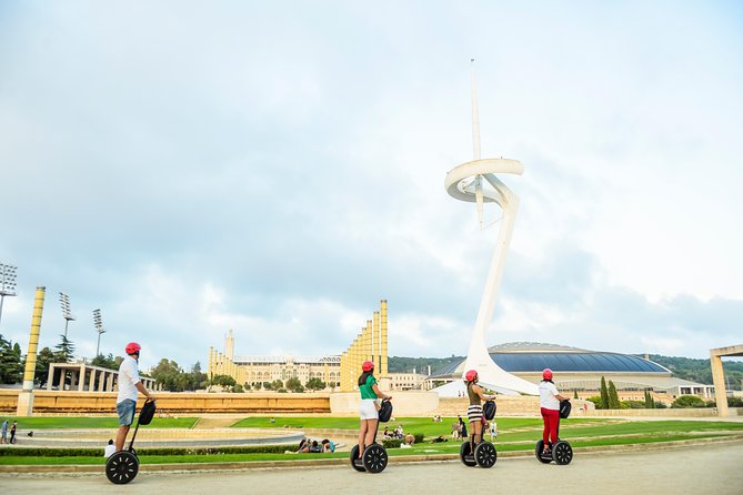 Barcelona: Montjuïc Segway Tour - Green pauses and viewpoints: Costa i Llobera, Poble Sec, and Miradors