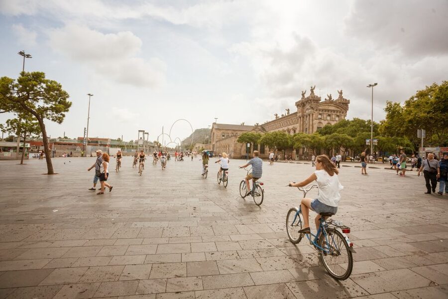 Barcelona Montjuic Three-Hour Bike Tour - Starting at Port Vell: get your bearings fast