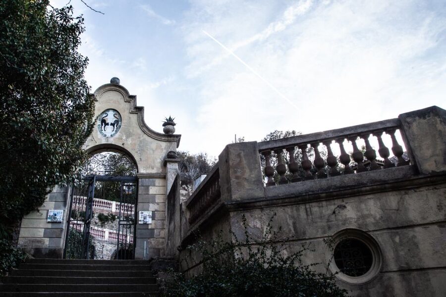 Barcelona: Montjuïc Walking Tour With Optional Flamenco Show - Joan Brossa Gardens and the Sardana monument: Catalan dance as a street-level landmark