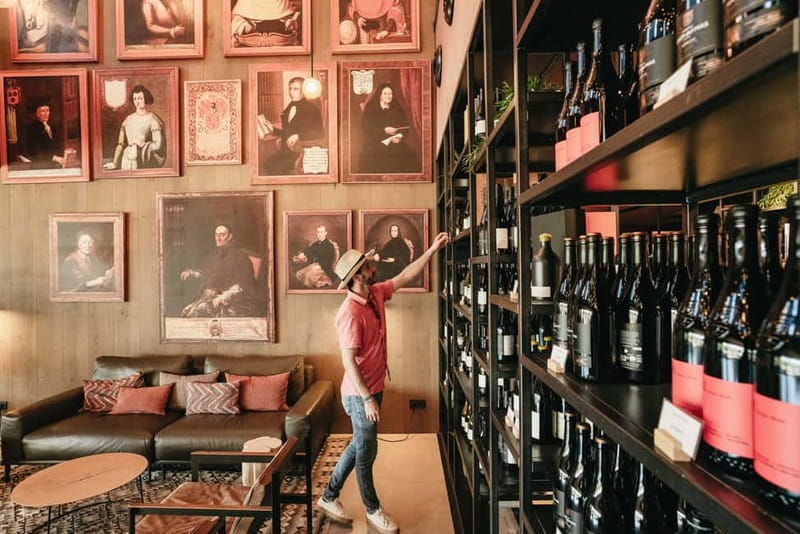 Barcelona: Montserrat, Cogwheel, Black Madonna & Winery Tour - Lunch and wine tasting: tapas brunch vs multi-course lunch