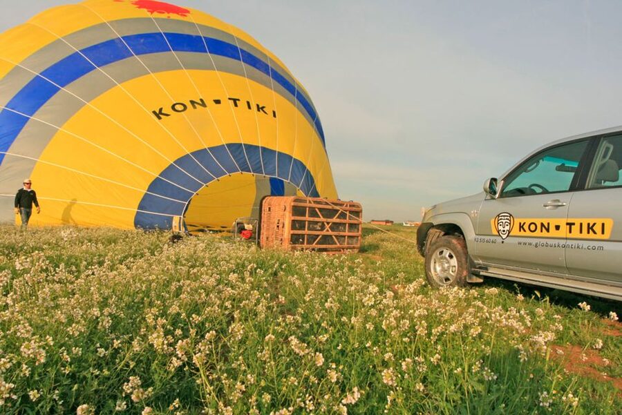 Barcelona: Montserrat Hot-Air Balloon & Monastery Experience - Cable Car to the Monastery: Where La Moreneta Lives
