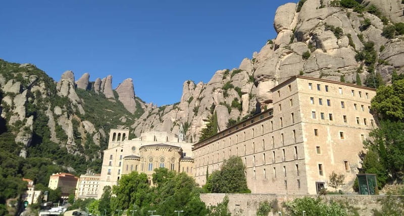 Barcelona: Montserrat Monastery and Natural Park Guided Tour - Meet-up in central Barcelona: Passeig de Gràcia start