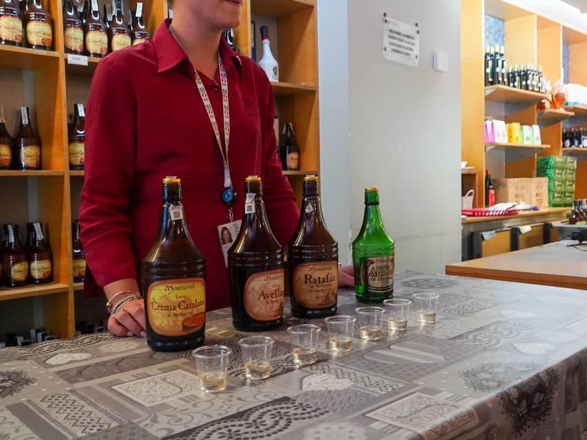 Barcelona: Montserrat Tour with Cog-Wheel & Black Madonna - Getting around on foot: what to wear and why