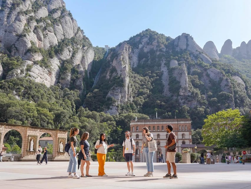 Barcelona: Montserrat Tour with Cog-Wheel & Black Madonna - Montserrat monastery tour: what your guide helps you notice