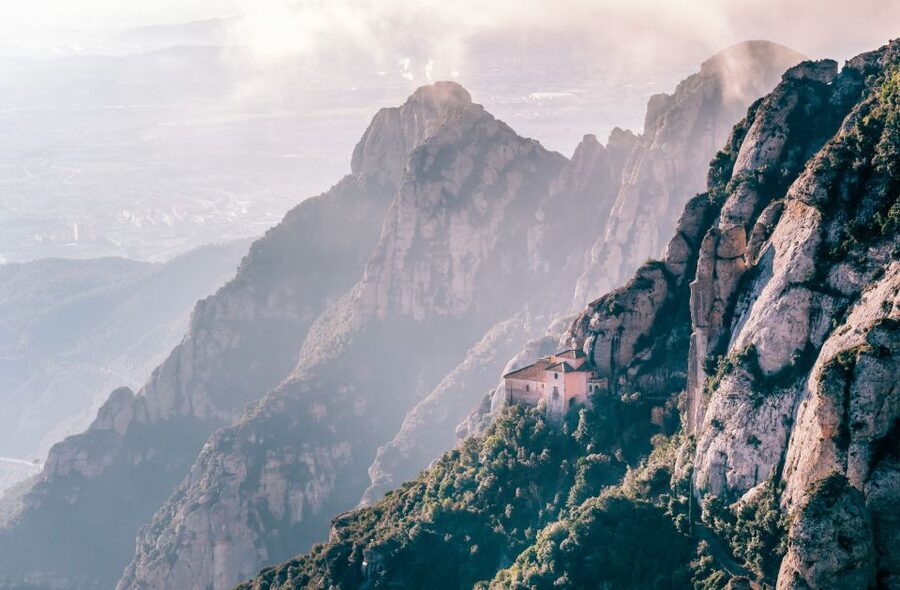 Barcelona: Montserrat Tour with Lunch & Wine Tasting Option - Why Morning Montserrat Feels Different Than a Half-Day Rush