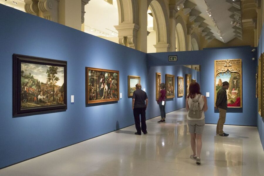 Barcelona: Museu Nacional d'Art de Catalunya Entrance Ticket - Photography and the building’s history: filling the gaps without filler