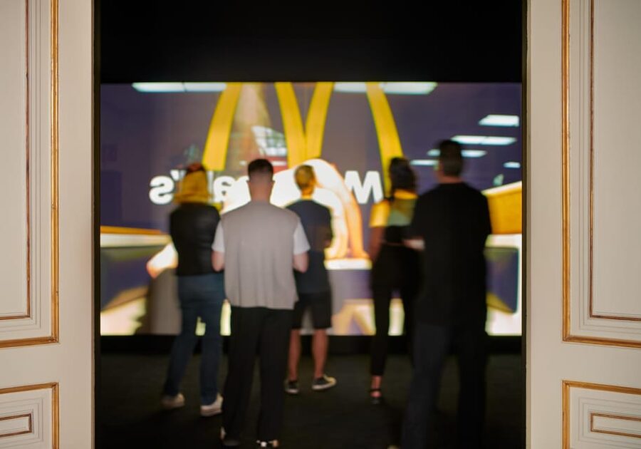 Barcelona: Museum of Forbidden Art Entry Ticket - Using the free digital guide on your phone