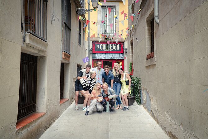 Barcelona Old City Guided Tour with Tapas and Drinks - Food rules you’ll want to know before you book