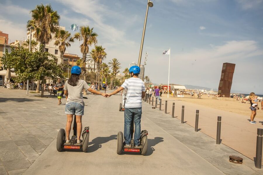 Barcelona: Old Port and Gothic Quarter Guided Segway Tour - Barceloneta and the waterfront run: beaches without the sand slog