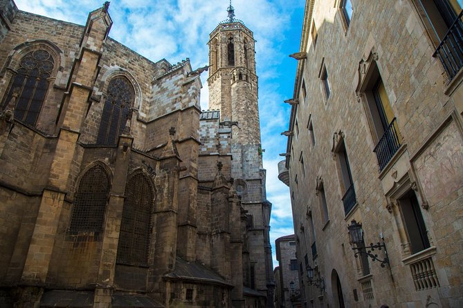 Barcelona Old Town Private Walking Tour - El Call and Plaça de Sant Jaume: Jewish Quarter Context and Catalonia’s Power Squares