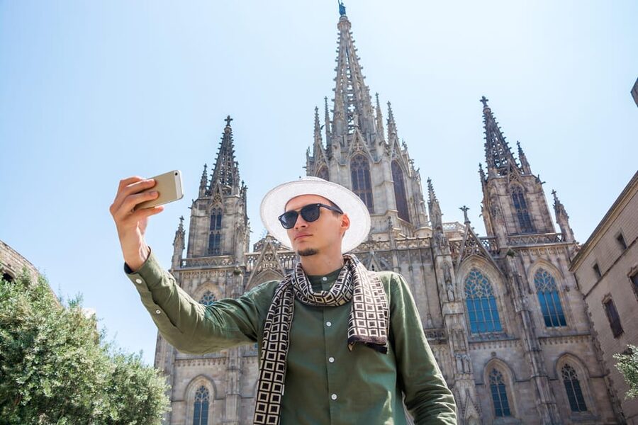 Barcelona: Old Town Walking Tour with Optional Casa Batlló - Who This Tour Is Best For (and Who Should Skip It)
