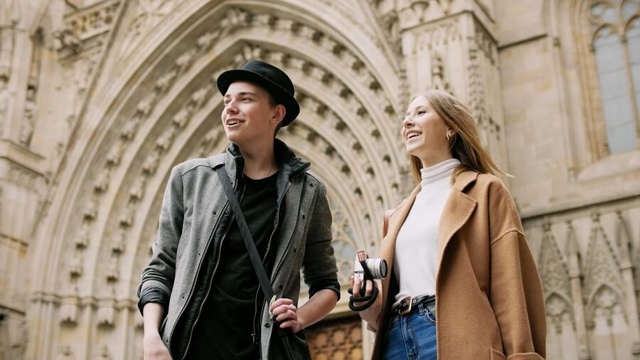 Barcelona: Old Town Walking Tour with Optional Casa Batlló - El Born and the Gothic Quarter: Medieval Streets With Modern-Day Meaning