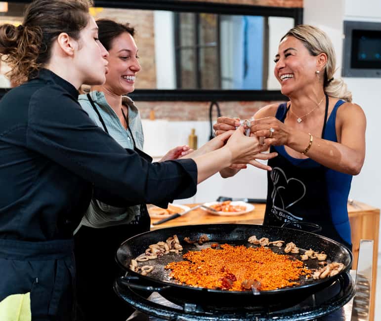 Barcelona Paella Class, Boqueria Tour, Mother-Daughter Chefs - Key things I think you’ll care about