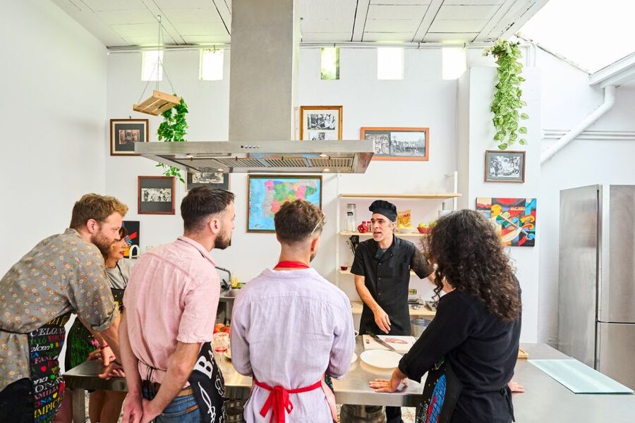 Barcelona: Paella Cooking Class with Market Visit and More - Practical Advice: How to Get the Most Out of 3 Hours