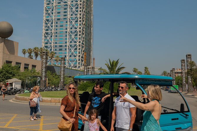 Barcelona Panoramic Private Tuk Tuk Tour - From La Rambla to Christopher Columbus and the harbor shift