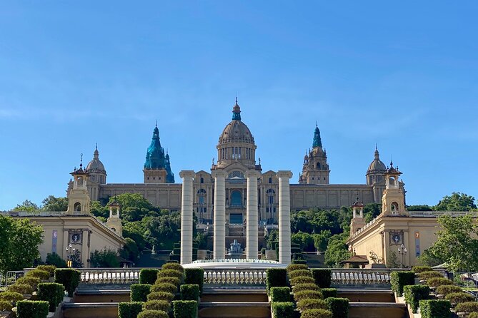 Barcelona Panoramic Walking Tour - Discover Montjuic - Getting Ready: Shoes, Sun, and How Hard the Climb Really Is