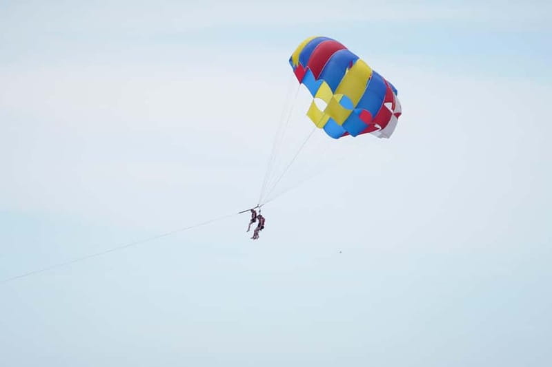 Barcelona: Parasailing magic flight and views above the sea - The 1-hour flow: how the whole experience actually plays out