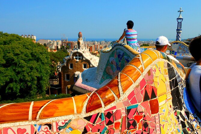 Barcelona: Park Güell Guided Tour & Tickets with Fast-Track Entry - Gaudí House Museum: Outside Look Included