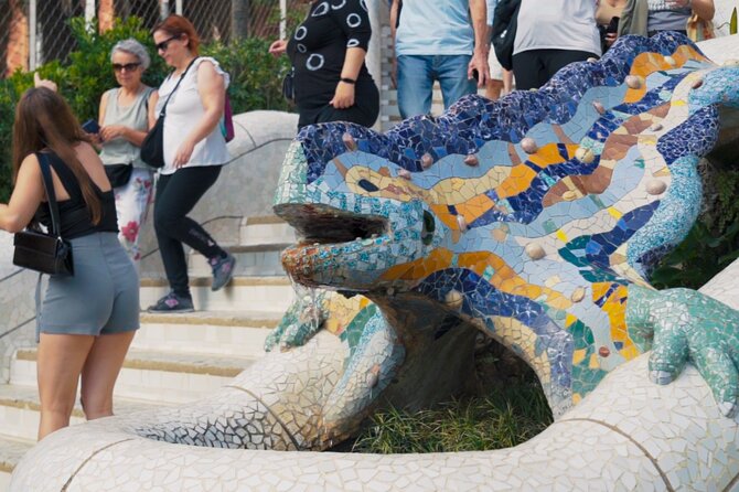 Barcelona: Park Güell Guided Tour & Tickets with Fast-Track Entry - Should You Book This Park Güell Tour With Fast-Track Entry?