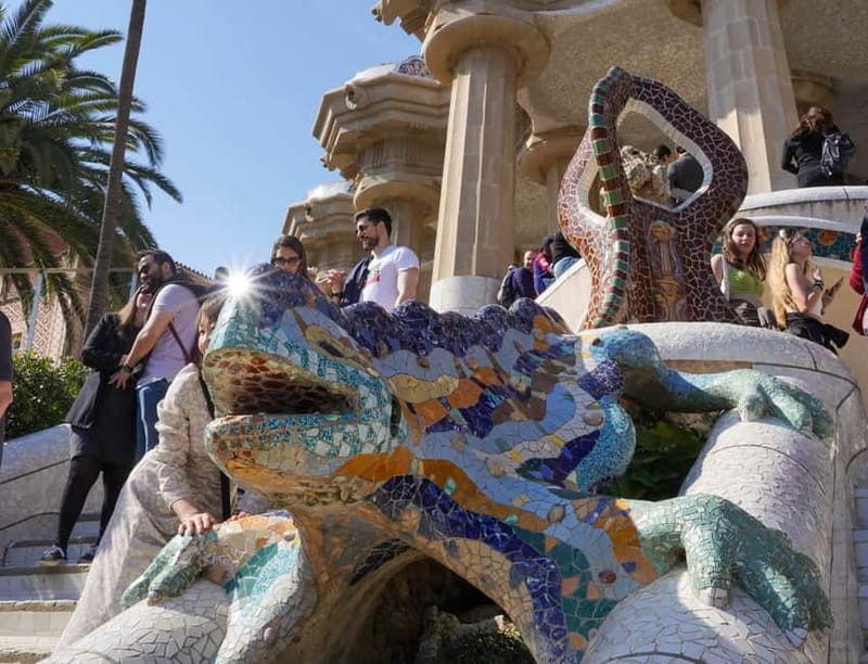 Barcelona: Park Guell Guided Tour with Skip The Line Entry - Park Güell With a Guide: Why It Clicks Faster