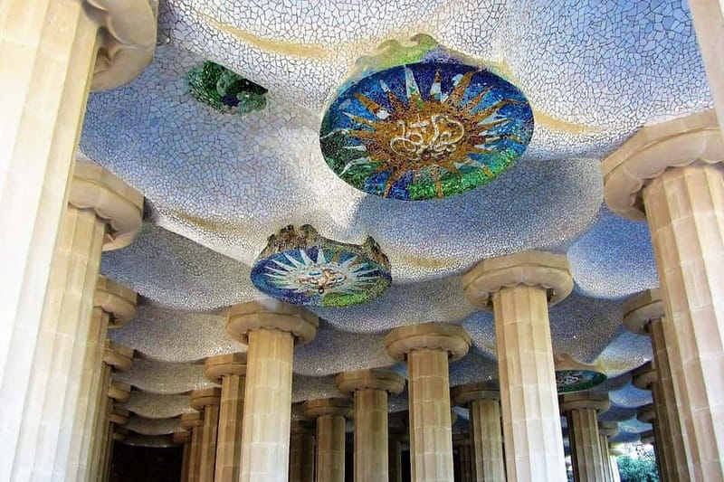 Barcelona: Park Guell Guided Tour with Skip The Line Entry - Trencadis Up Close: The Mosaic Technique You’ll Start Noticing Everywhere