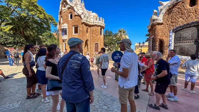 Barcelona: Park Güell Small Group Tour + Skip the Line - Park Güell in Plain English: Why This Place Feels So Different