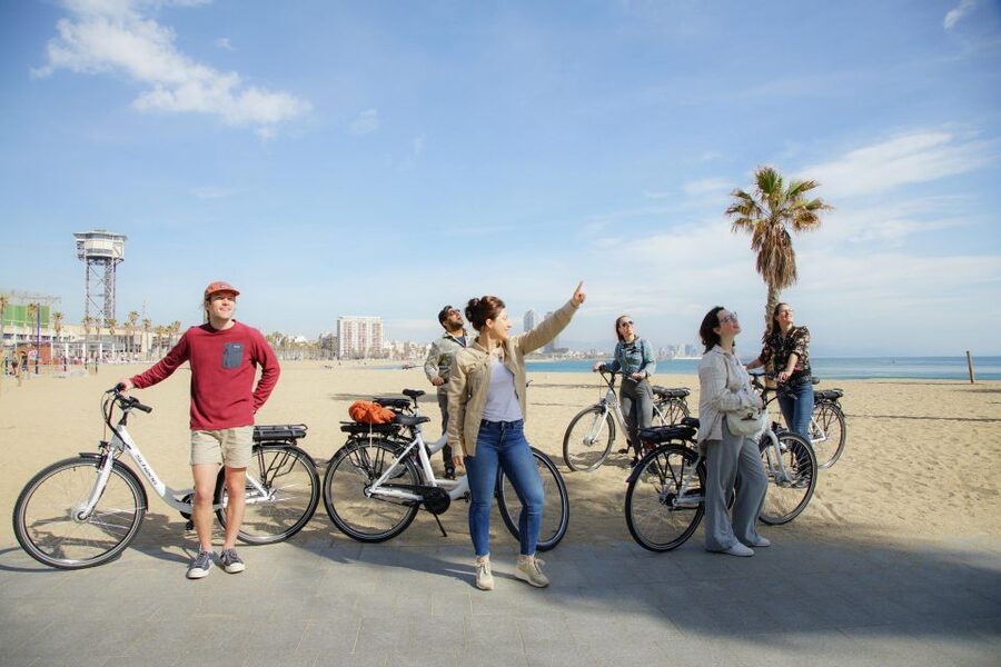 Barcelona Photo Highlights 4h Small Group eBike Tour - Who This Tour Fits Best (and Who Should Pick Another Option)