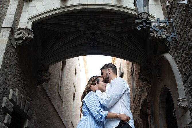 Barcelona Photoshoot Experience Cathedral Born & Ciutadella Park - What You Get for $84: Photos with editing, not just a camera session