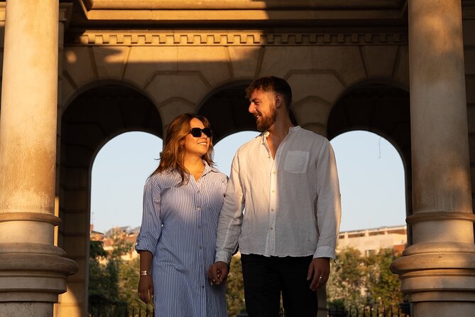 Barcelona Photoshoot Experience Cathedral Born & Ciutadella Park - Parc de la Ciutadella: fresh air, space for movement, and morning-light options