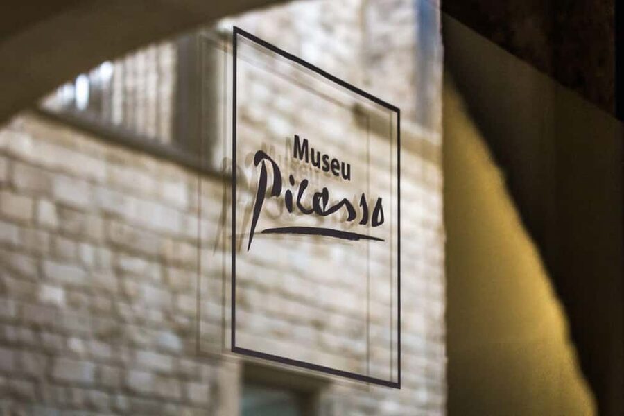Barcelona: Picasso Museum Entry, Digital Guide & Born Walk - The real-world tech test: what can go wrong (and how to reduce it)