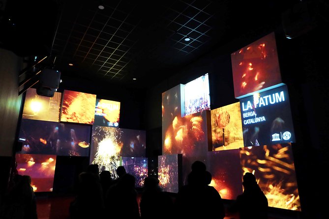 Barcelona: Poble Espanyol Admission Ticket - Multimedia and Slides: Fun for Families, Useful for Adults