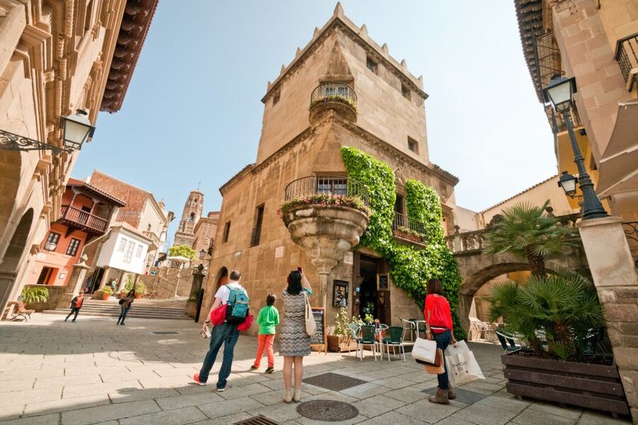 Barcelona: Poble Espanyol Entry Ticket - Panoramic views from Montjuïc (and how to time them)