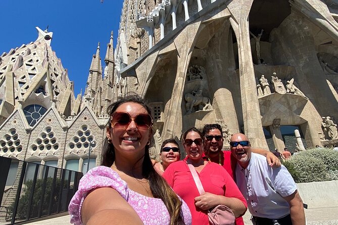 Barcelona Premium: Gothic, Montjuic, Sagrada Familia & Park Güell - Miramar Viewpoint, Miró Foundation, and Olympic Stadium sights