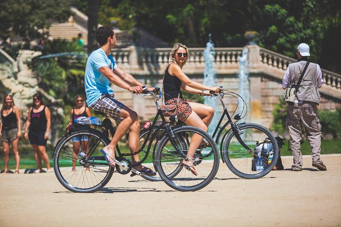 Barcelona Private Bike/eBike Tour & Sagrada Familia Tickets - La Monumental: a historic bullring stop for architecture fans