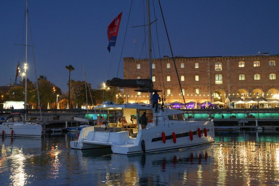 Barcelona: Private Catamaran Sailing with Drinks and Snacks - Port Olímpic start: quick check-in, then you’re on deck