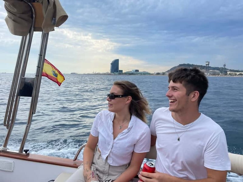 Barcelona: Private Classic Yacht Tour with Drinks - Who This Yacht Tour Fits Best